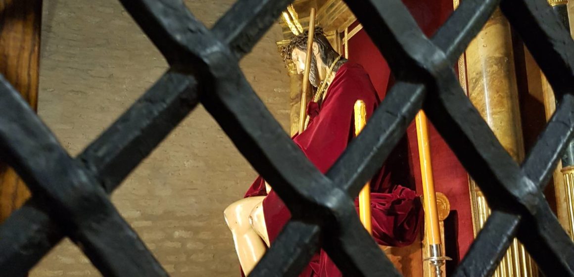 La Puerta de Carmona y la advocación del Señor de San Esteban